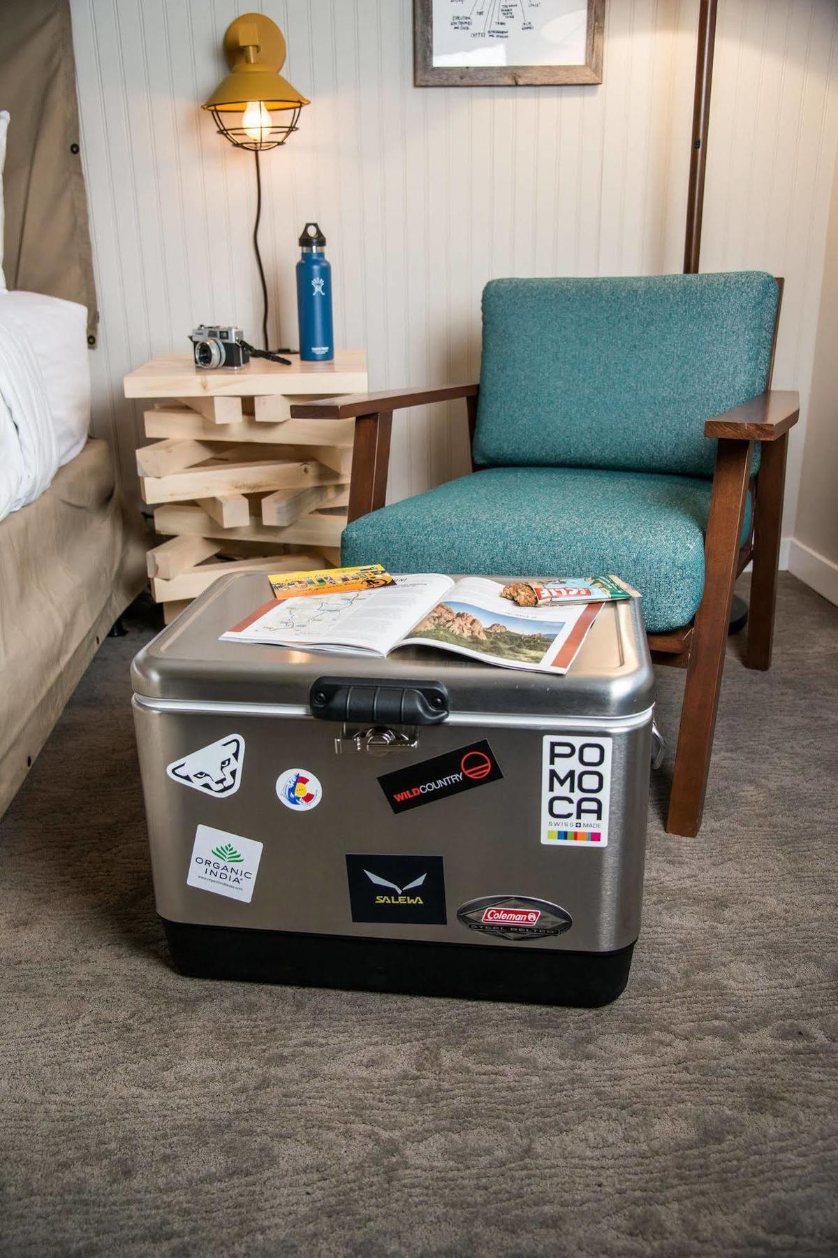 Hotel Basecamp Boulder Extérieur photo