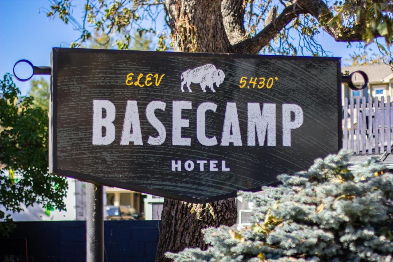 Hotel Basecamp Boulder Extérieur photo